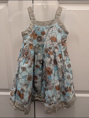 5/$35 Maggie & Zoe Light Blue Floral Cotton Dress with Brown Accents
